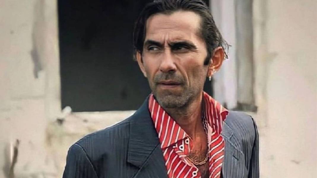 Ünlü oyuncudan kahreden haber! Milyonları güldürmüştü, Peker Açıkalın bu kez ağlattı 4